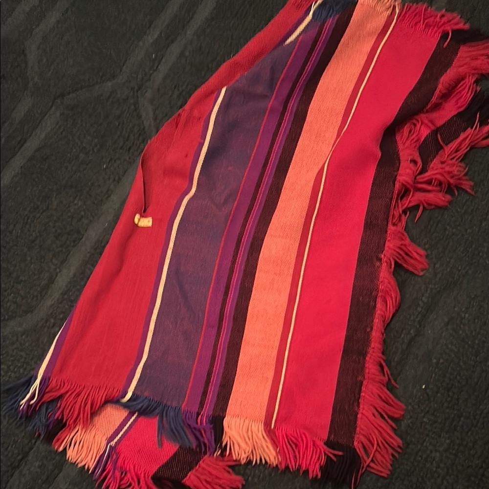 Handwoven Vintage Wool Poncho never worn!